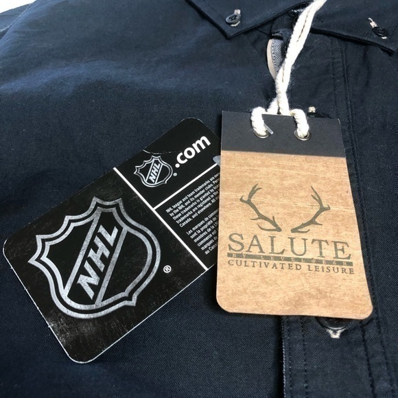 Rare NWT NHL Chicago Blackhawks Button Dow… - Picture 3 of 7